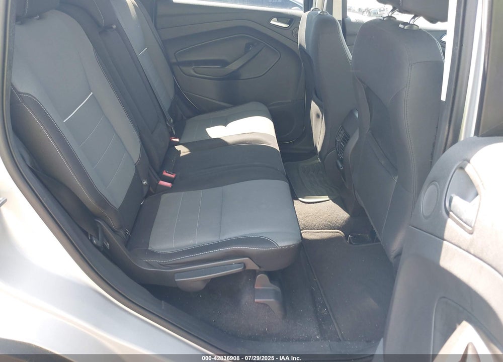2015 FORD ESCAPE VIN: 1FMCU9G98FUB67438
