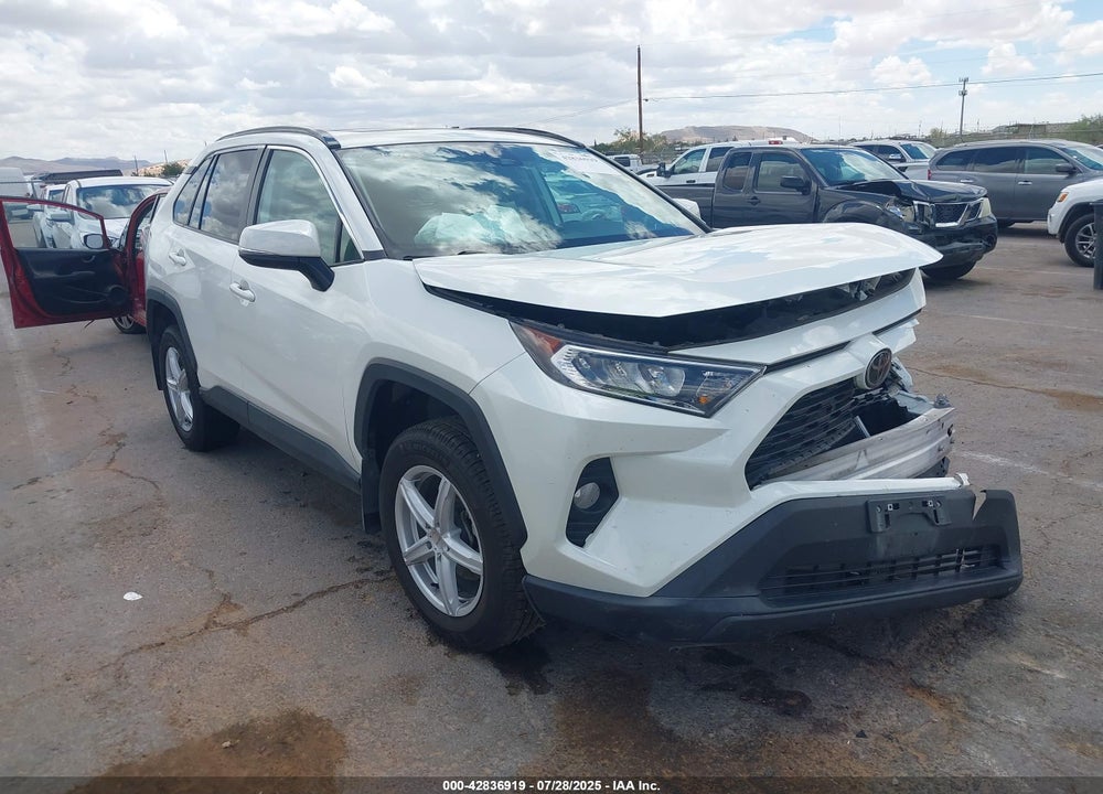 2021 TOYOTA RAV4 VIN: 2T3C1RFV0MW157837