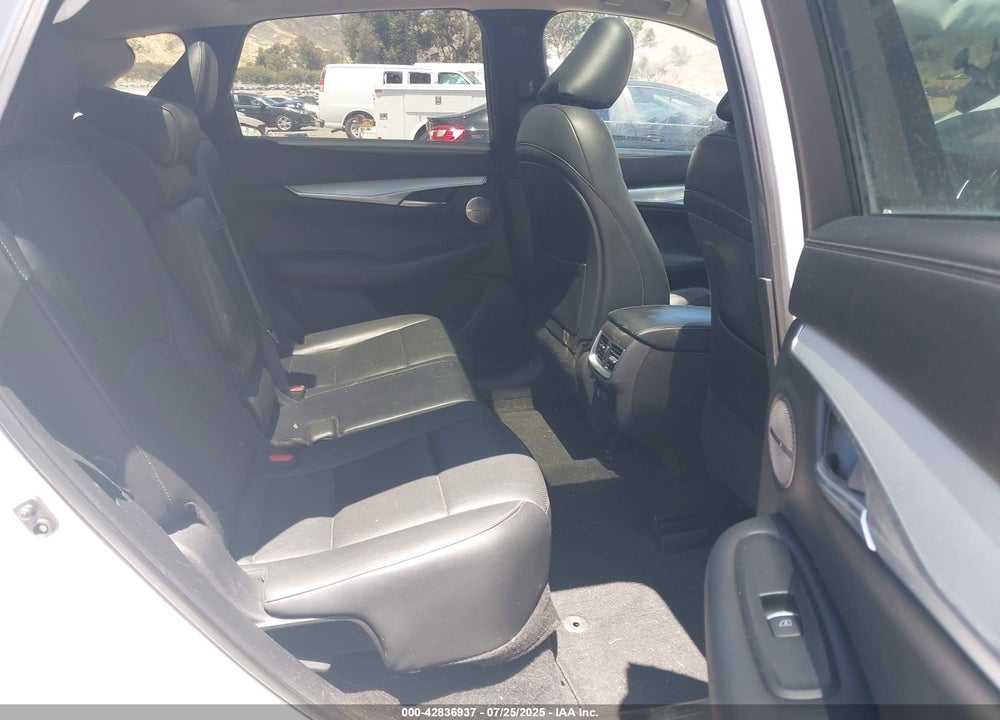 2019 INFINITI QX50 VIN: 3PCAJ5M10KF138983