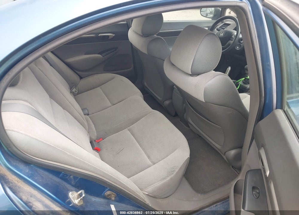 2007 HONDA CIVIC VIN: 1HGFA15817L108455