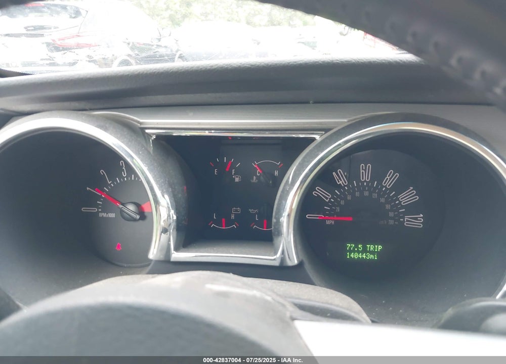 2005 FORD MUSTANG V6 DELUXE/V6 PREMIUM VIN: 1ZVFT80N355177998