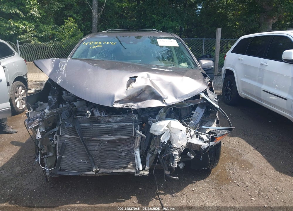 2021 TOYOTA SIENNA VIN: 5TDERKEC0MS050135