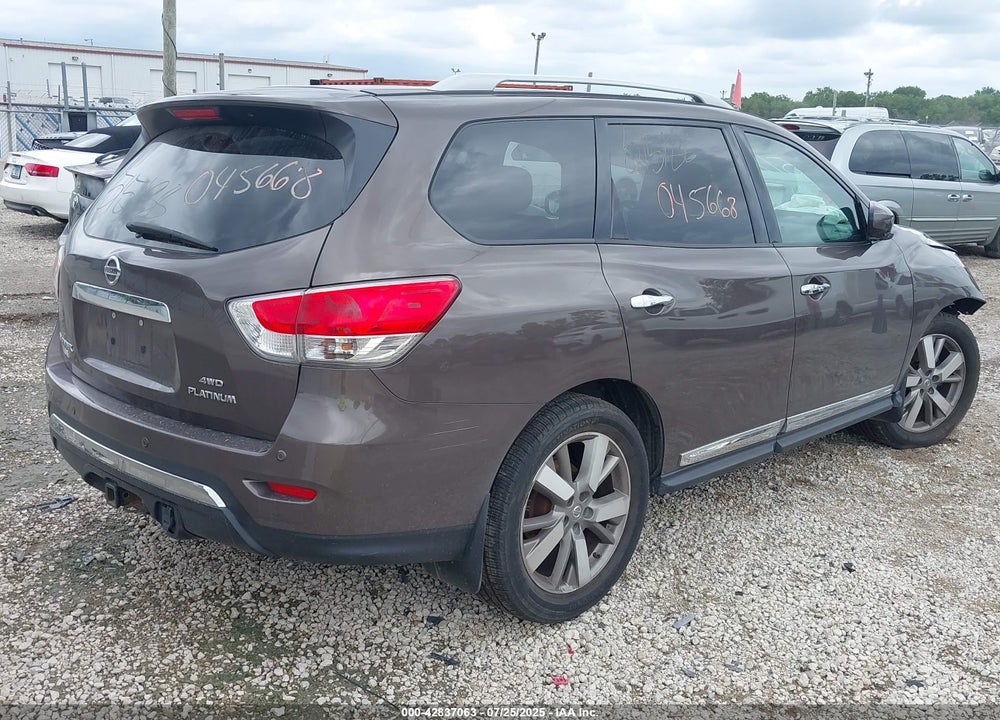 2015 NISSAN PATHFINDER VIN: 5N1AR2MM7FC607535
