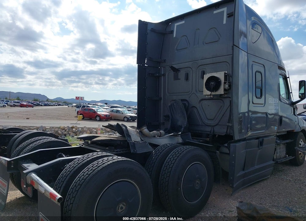 2021 FREIGHTLINER NEW CASCADIA 126 VIN: 3AKJHHDR9MSMH4062