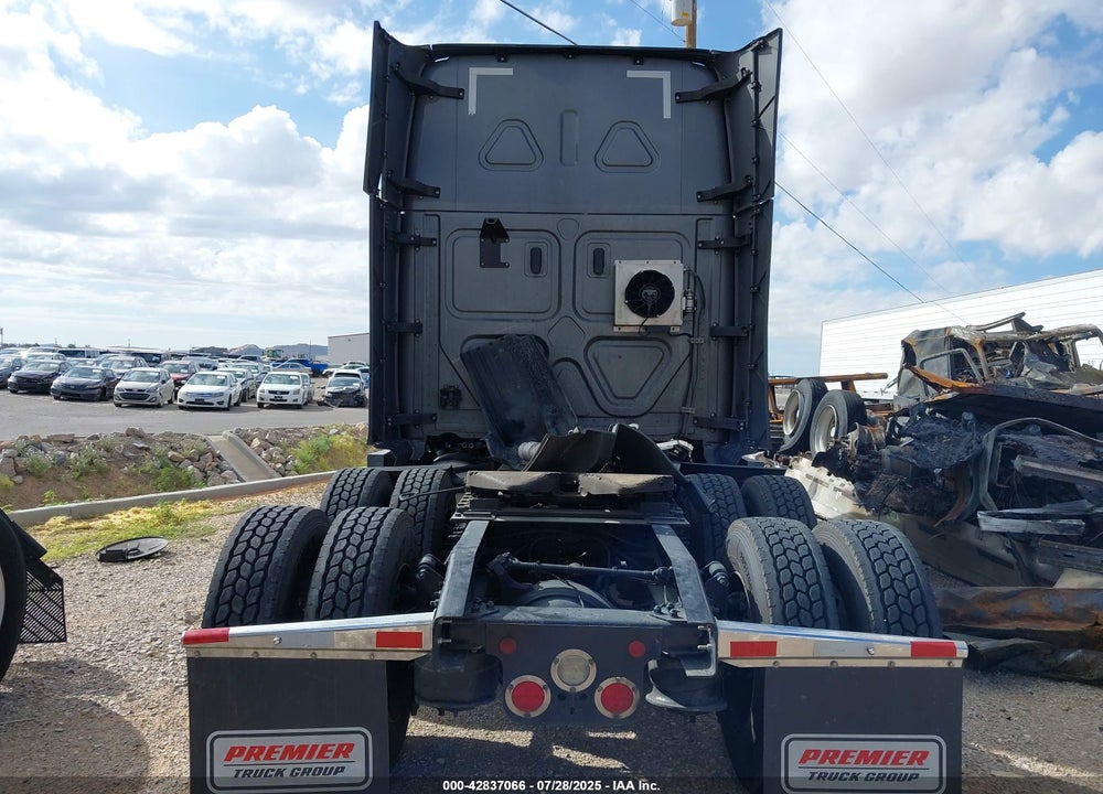 2021 FREIGHTLINER NEW CASCADIA 126 VIN: 3AKJHHDR9MSMH4062