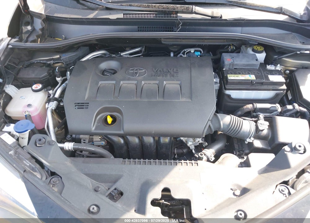 2021 TOYOTA C-HR VIN: NMTKHMBXXMR137998