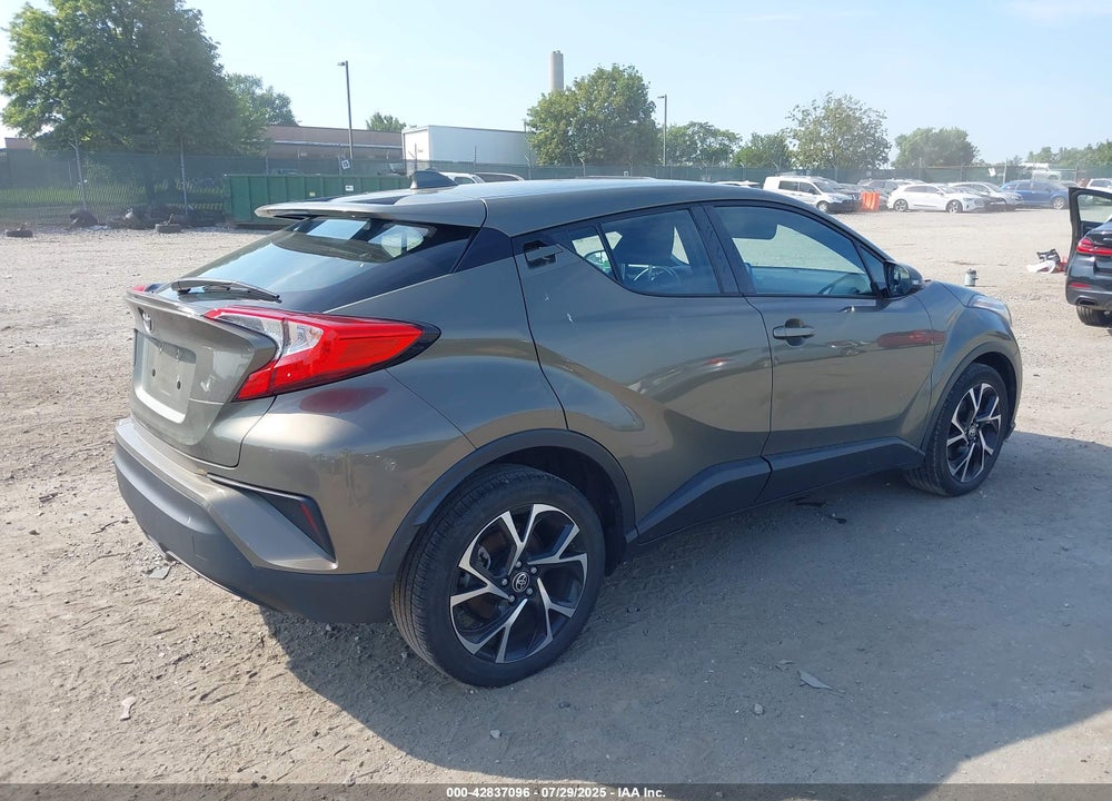 2021 TOYOTA C-HR VIN: NMTKHMBXXMR137998