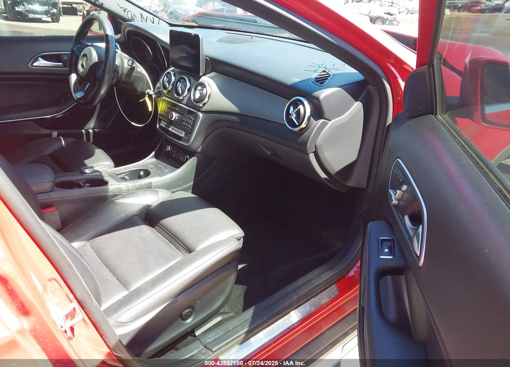2019 MERCEDES-BENZ GLA-CLASS VIN: WDCTG4EB8KU003633
