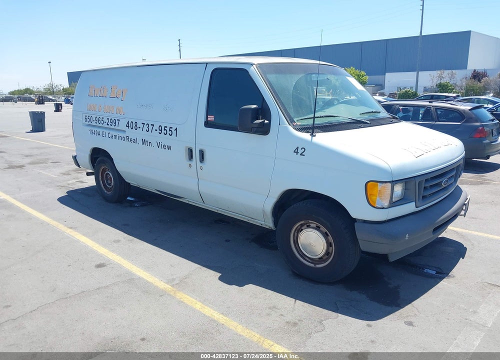 2003 FORD E 150 VIN: 1FTRE14263HA27557