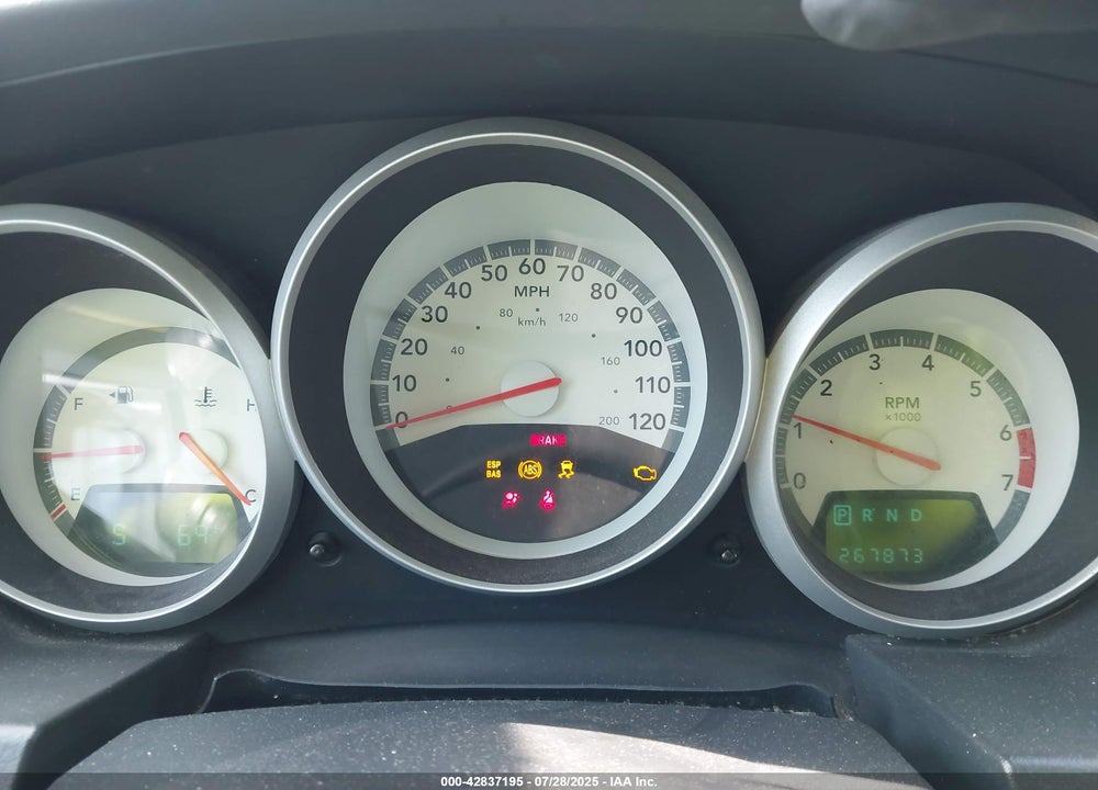 2010 DODGE GRAND CARAVAN VIN: 2D4RN4DE5AR237793