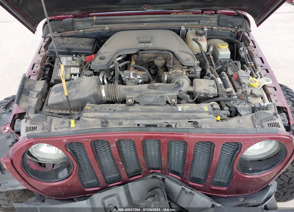 2021 JEEP WRANGLER UNLIMITED SAHARA ALTITUDE 4X4 VIN: 1C4HJXEG7MW703967