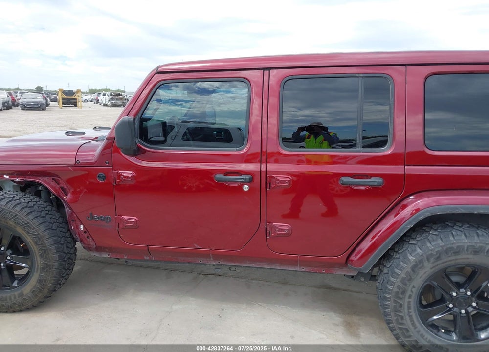 2021 JEEP WRANGLER UNLIMITED SAHARA ALTITUDE 4X4 VIN: 1C4HJXEG7MW703967