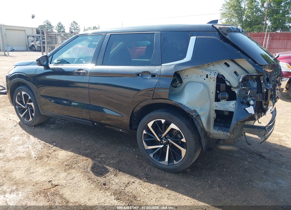 2022 MITSUBISHI OUTLANDER VIN: JA4J3UA80NZ011973