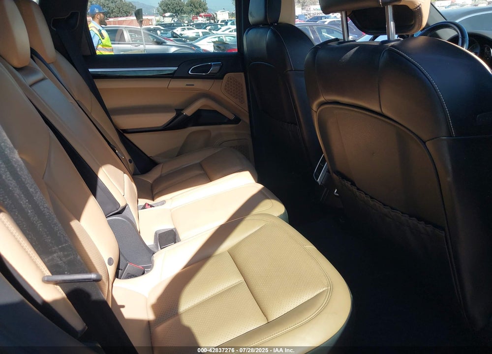 2018 PORSCHE CAYENNE S VIN: WP1AB2A23JLA60525