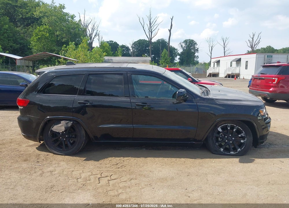 2017 JEEP GRAND CHEROKEE VIN: 1C4RJFAG6HC719492