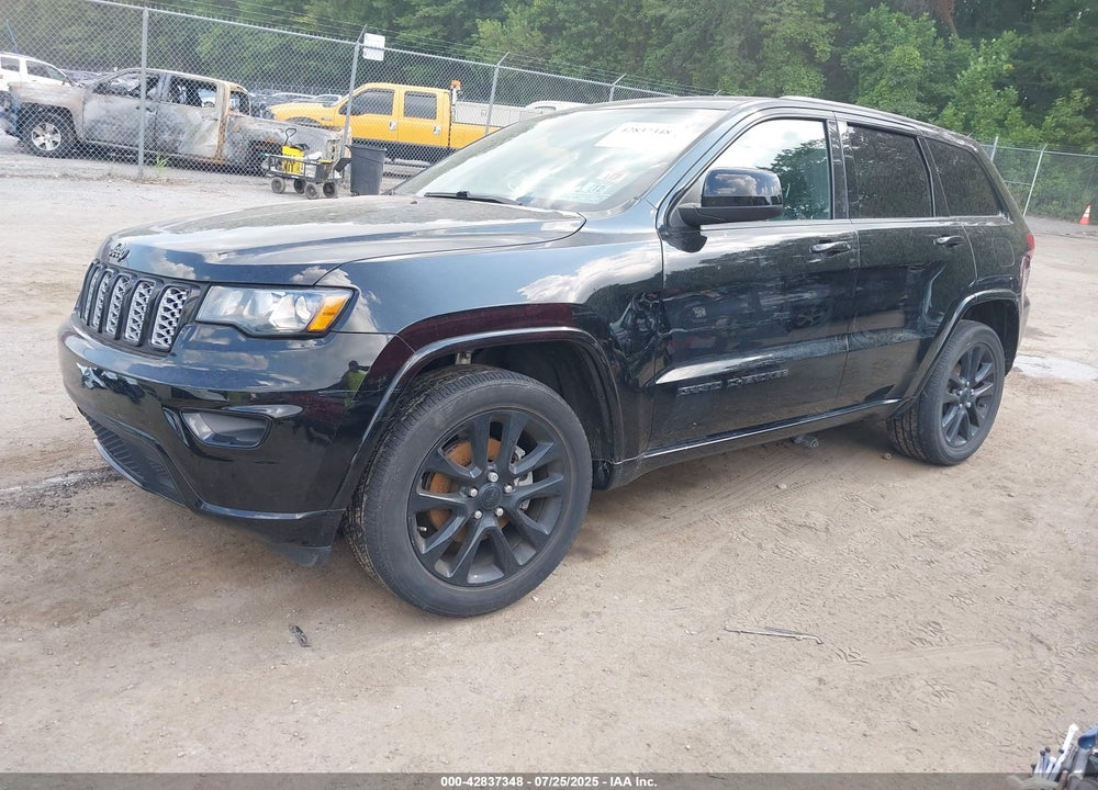 2017 JEEP GRAND CHEROKEE VIN: 1C4RJFAG6HC719492