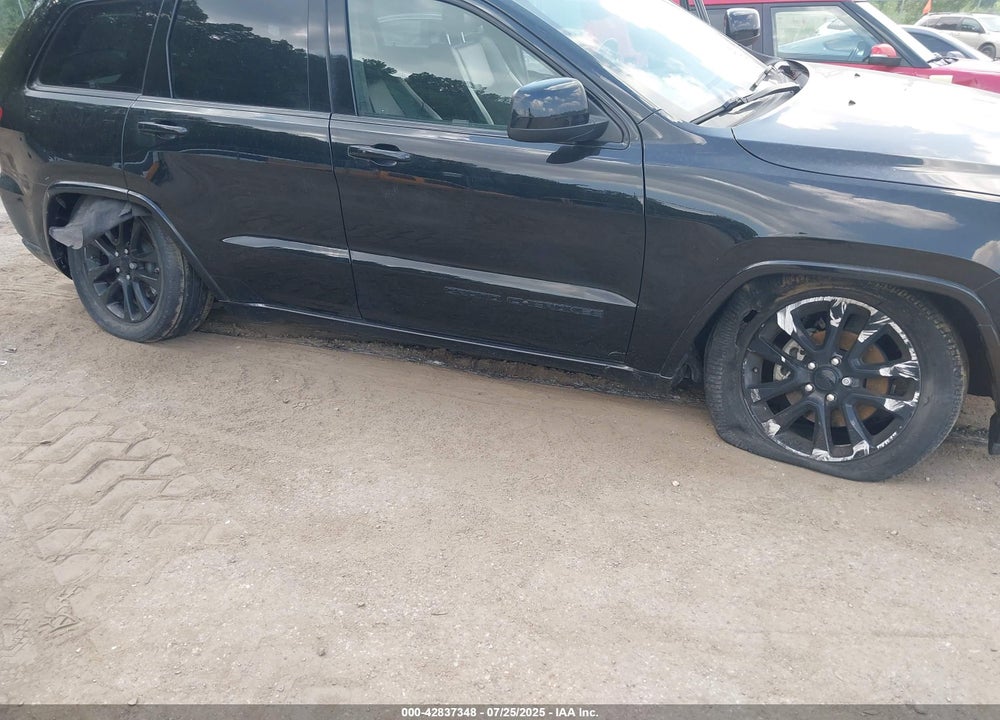 2017 JEEP GRAND CHEROKEE VIN: 1C4RJFAG6HC719492