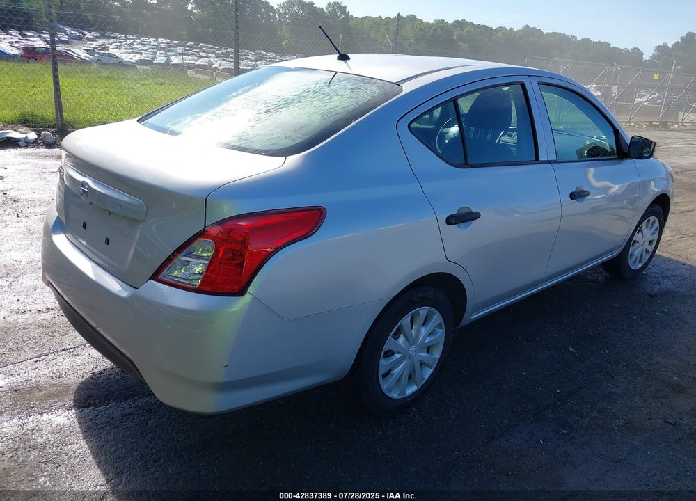 2018 NISSAN VERSA 1.6 S+ VIN: 3N1CN7AP6JL843842