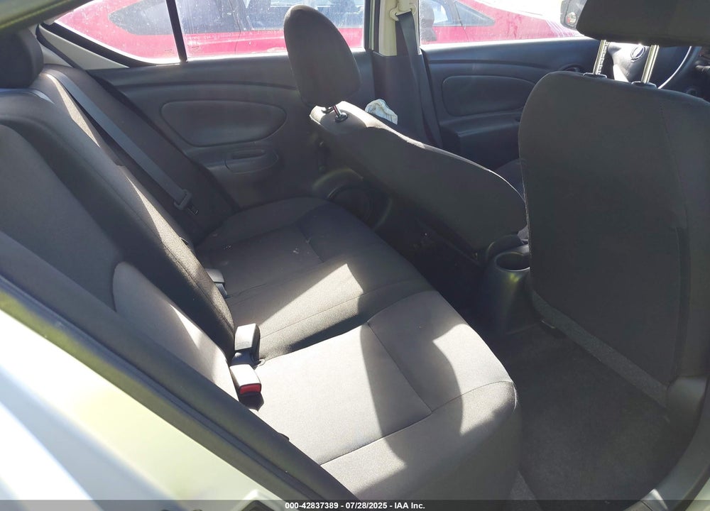 2018 NISSAN VERSA 1.6 S+ VIN: 3N1CN7AP6JL843842