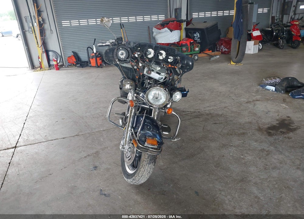 2005 HARLEY-DAVIDSON FLHTCI VIN: 1HD1FFW195Y602392