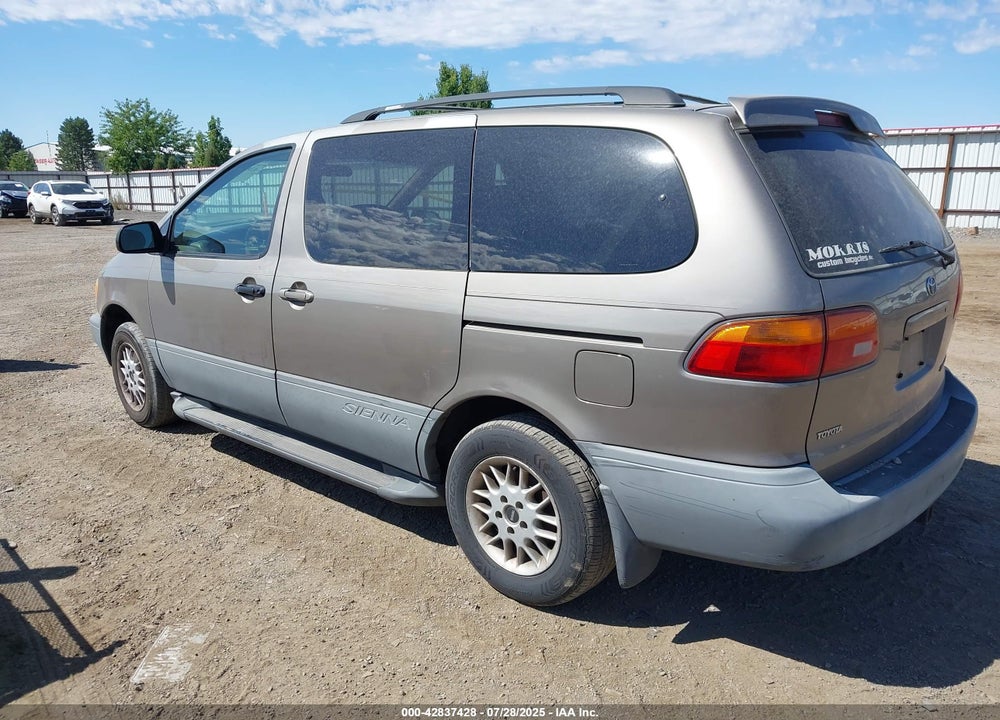 1999 TOYOTA SIENNA VIN: 4T3ZF13C0XU154375