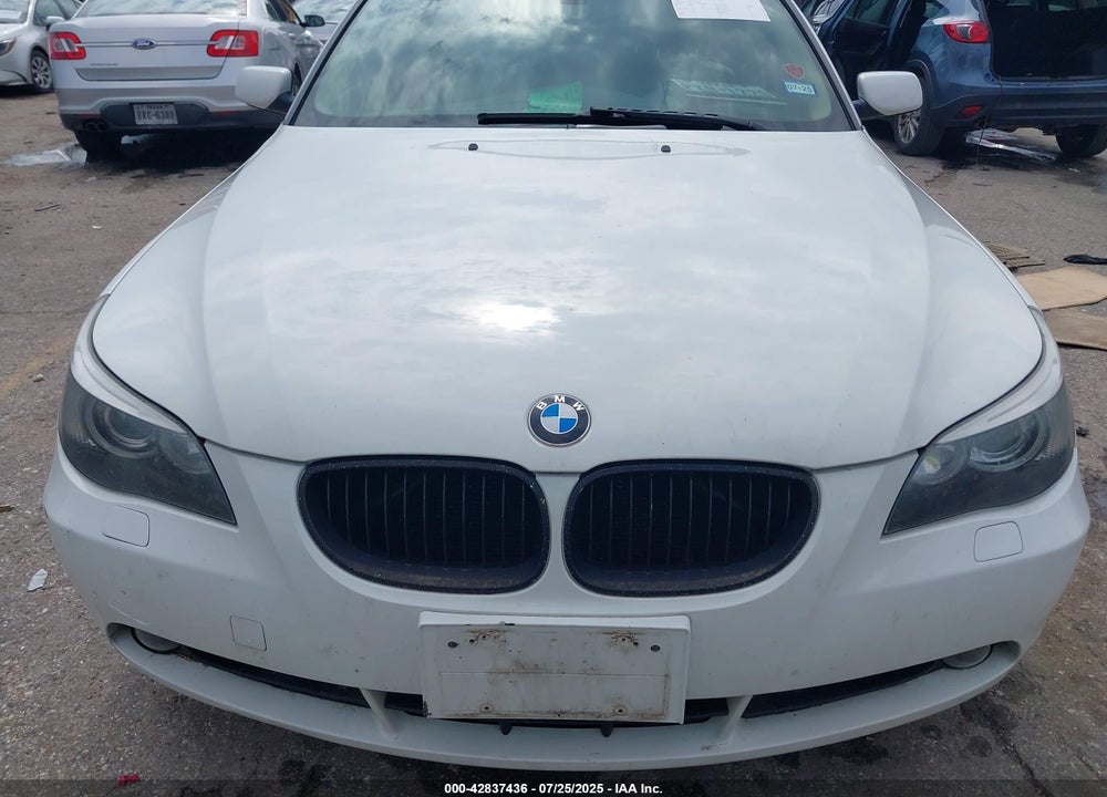2007 BMW 525I VIN: WBANE53527CW66293