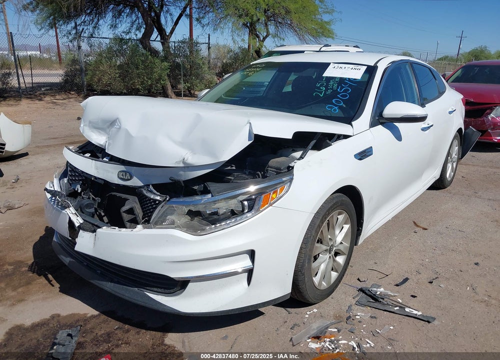 2018 KIA OPTIMA EX VIN: 5XXGU4L36JG200543