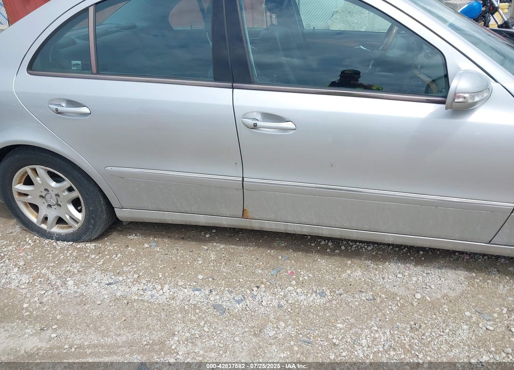 2004 MERCEDES-BENZ E 320 VIN: WDBUF65J64A490107