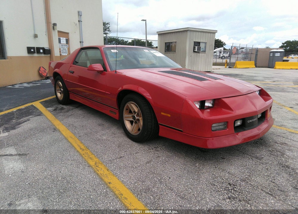 1986 CHEVROLET CAMARO VIN: 1G1FP87F3GL117622