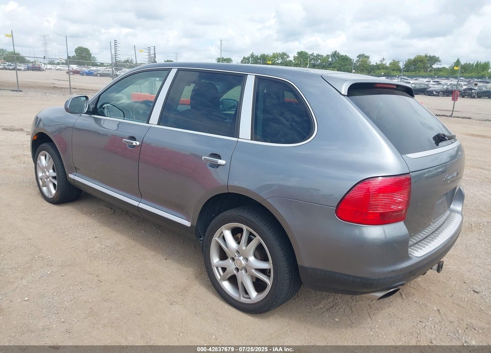 2004 PORSCHE CAYENNE VIN: WP1AB29P04LA74001