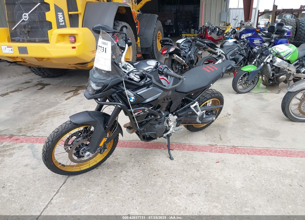 2024 BMW F 900 GS VIN: WB10K6304R6K22170