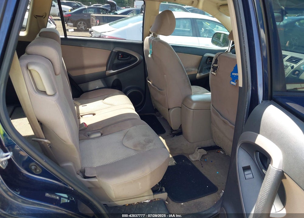2007 TOYOTA RAV4 VIN: JTMZD33V176028000