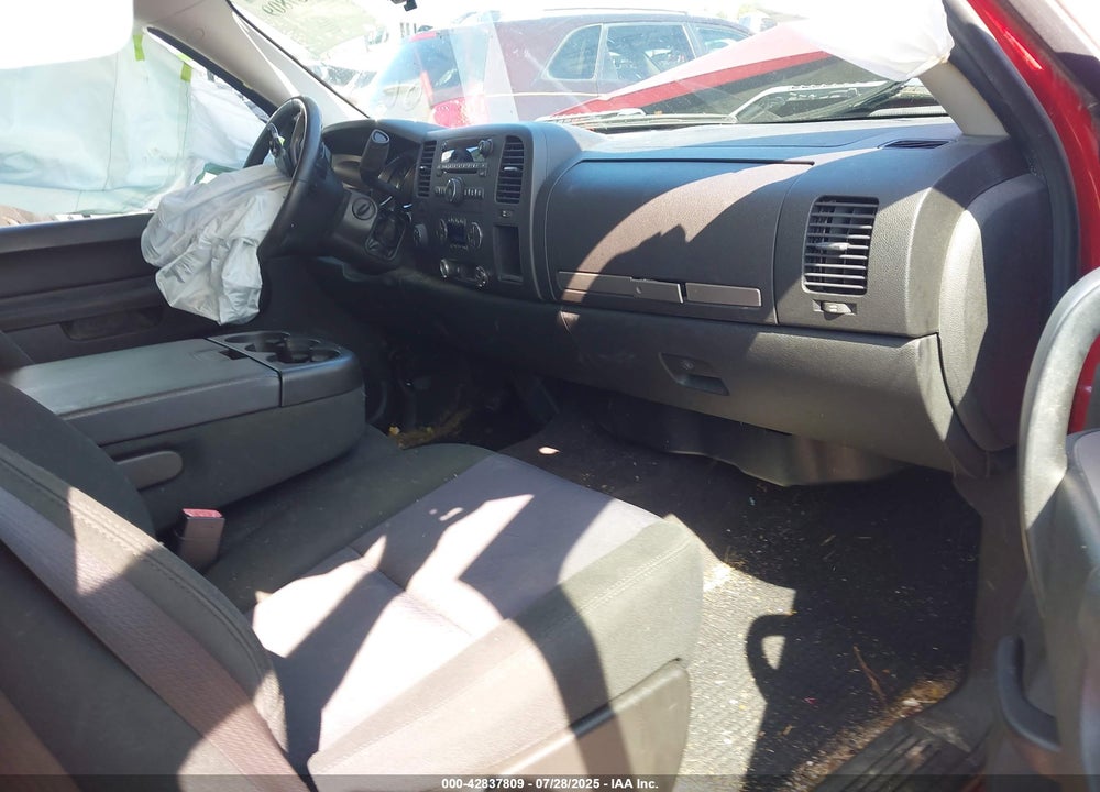 2010 CHEVROLET SILVERADO 1500 VIN: 1GCSKSE35AZ239512