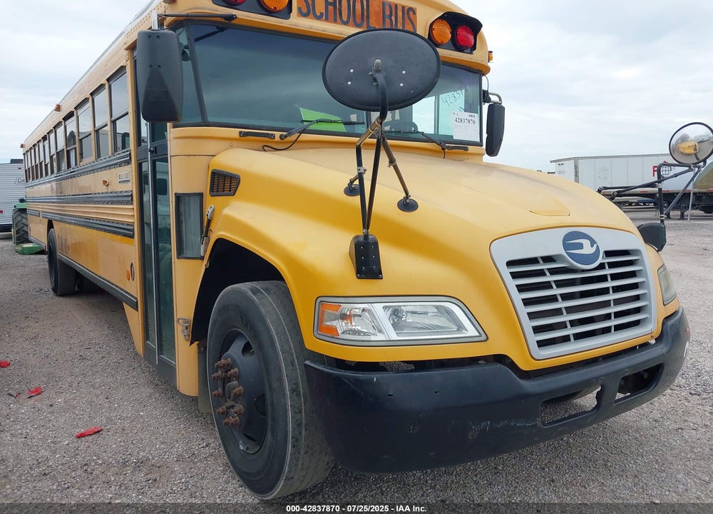 2011 BLUE BIRD SCHOOL BUS / TRANSIT BUS VIN: 1BAKGCPA1BF275617