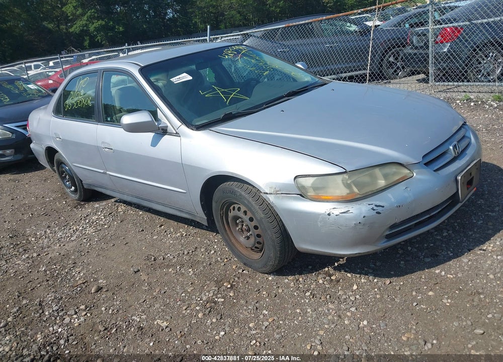 2002 HONDA ACCORD 3.0 LX VIN: 1HGCG16462A000043