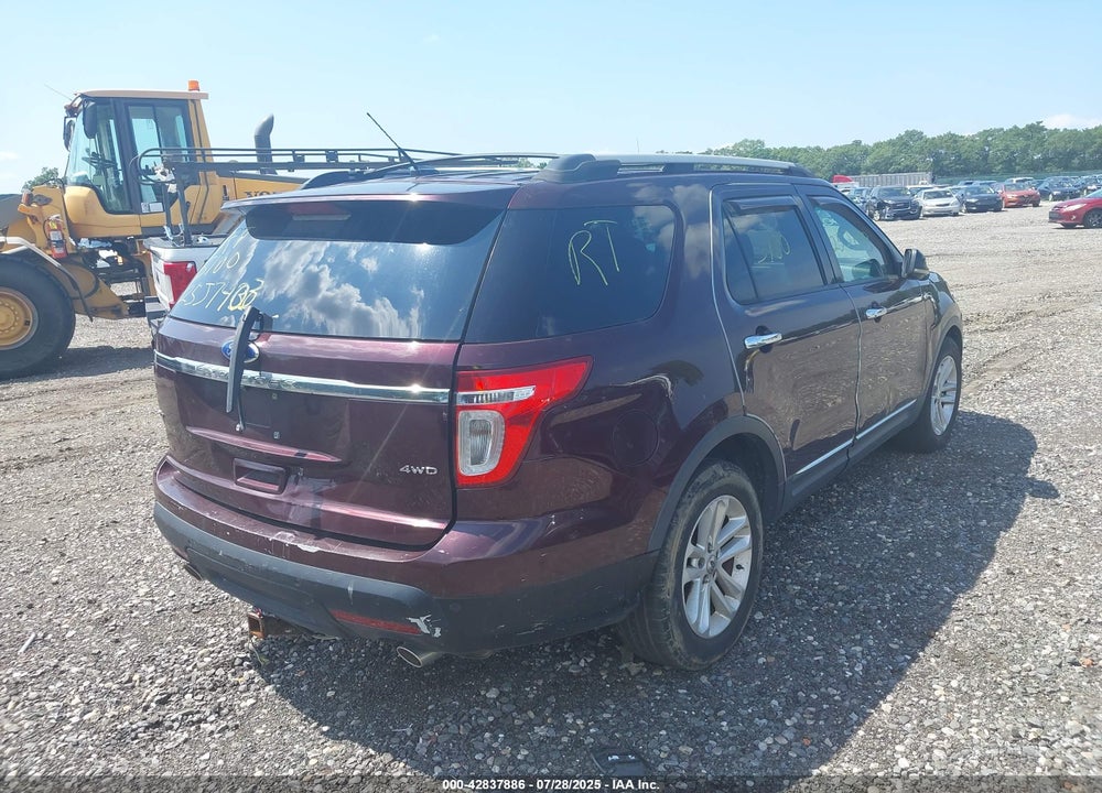 2011 FORD EXPLORER VIN: 1FMHK8D80BGA40676