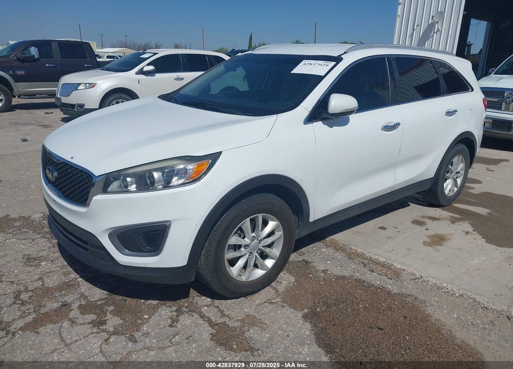 2016 KIA SORENTO VIN: 5XYPG4A3XGG088456