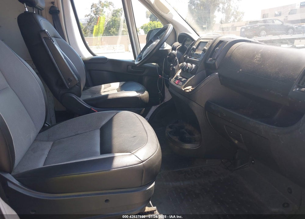 2018 RAM PROMASTER 1500 VIN: 3C6TRVAG1JE104105