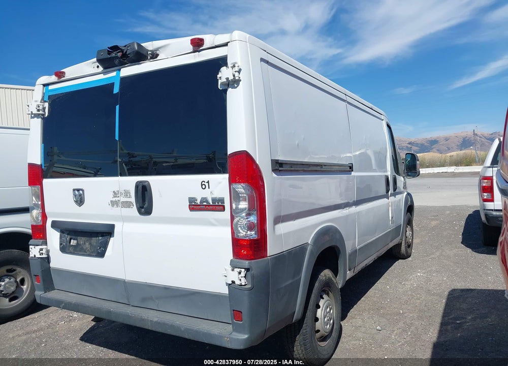 2018 RAM PROMASTER 1500 VIN: 3C6TRVAG1JE104105