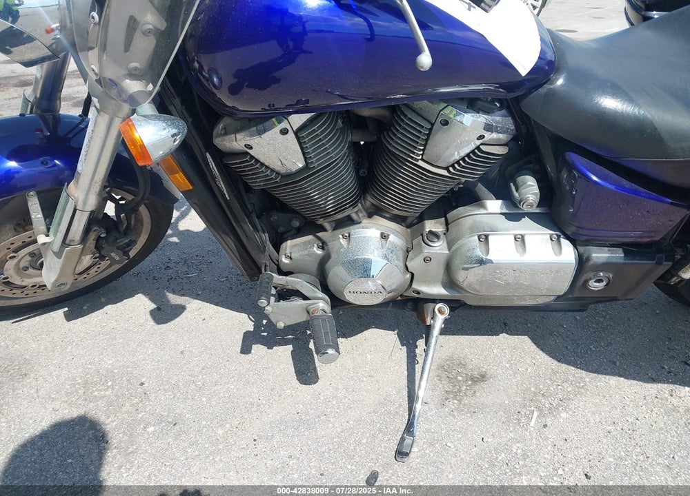 2002 HONDA VTX1800 C VIN: 1HFSC46012A005919