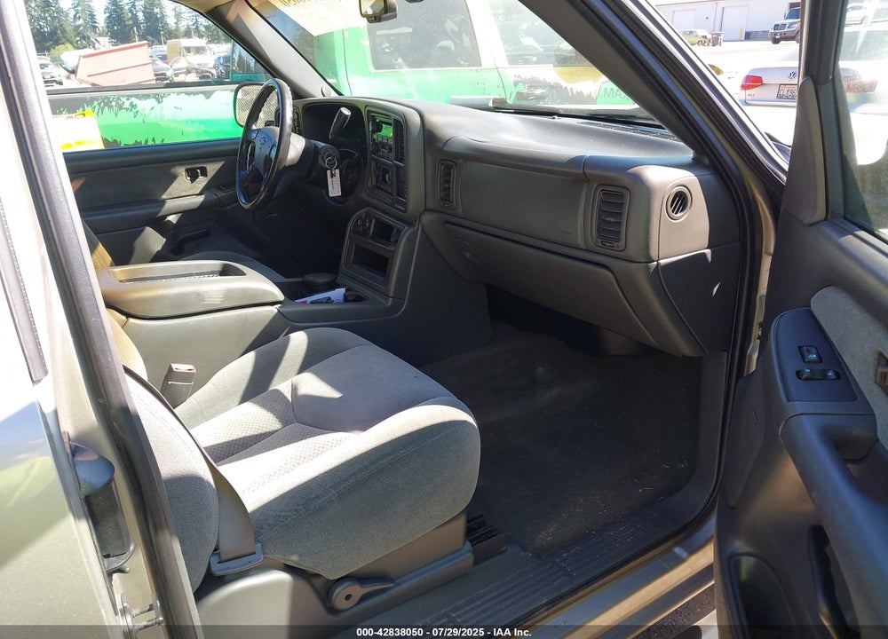2003 CHEVROLET SILVERADO 1500 LS VIN: 2GCEK19T631163084