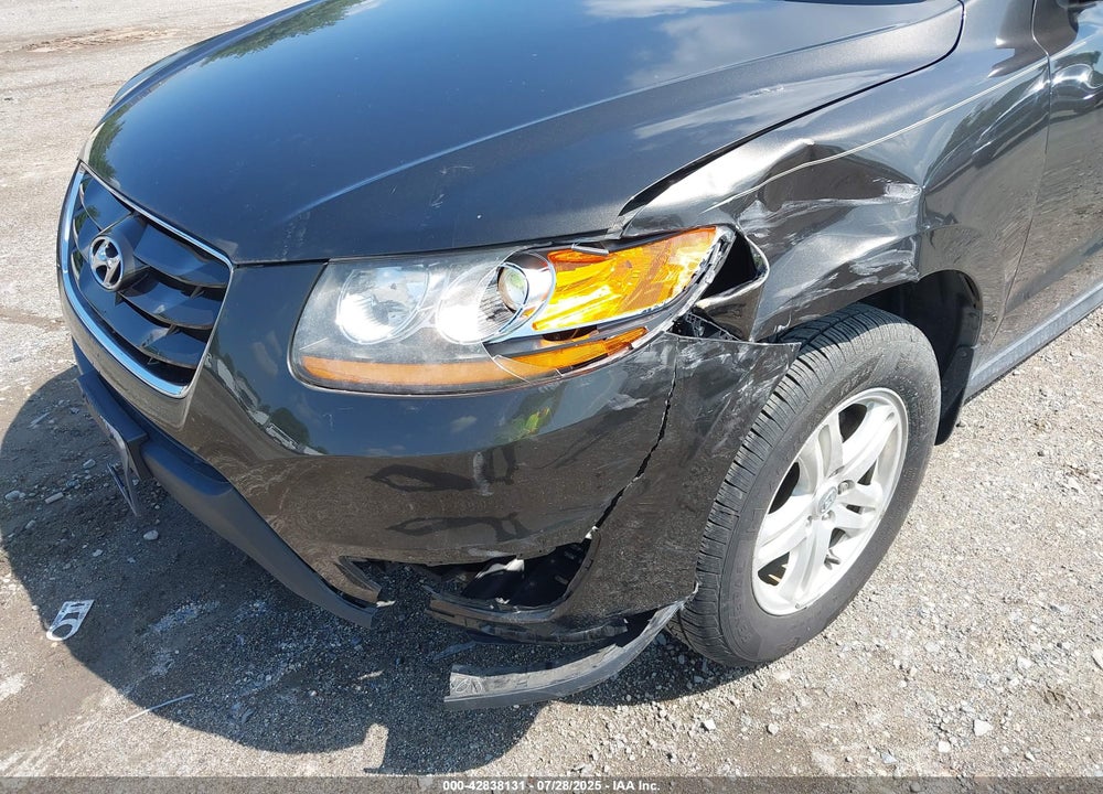 2011 HYUNDAI SANTA FE VIN: 5XYZG3AB3BG082940