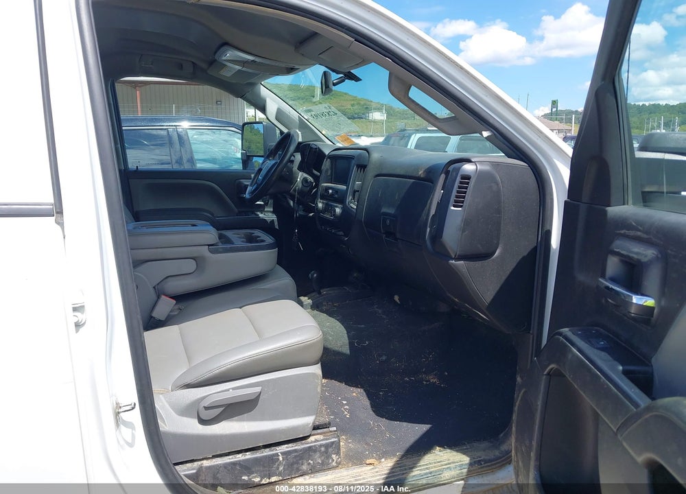 2019 GMC SIERRA 2500HD VIN: 2GT22NEG7K1143721