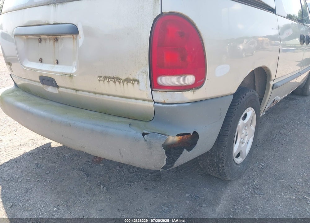2000 DODGE CARAVAN VIN: 2B4FP25B6YR533691