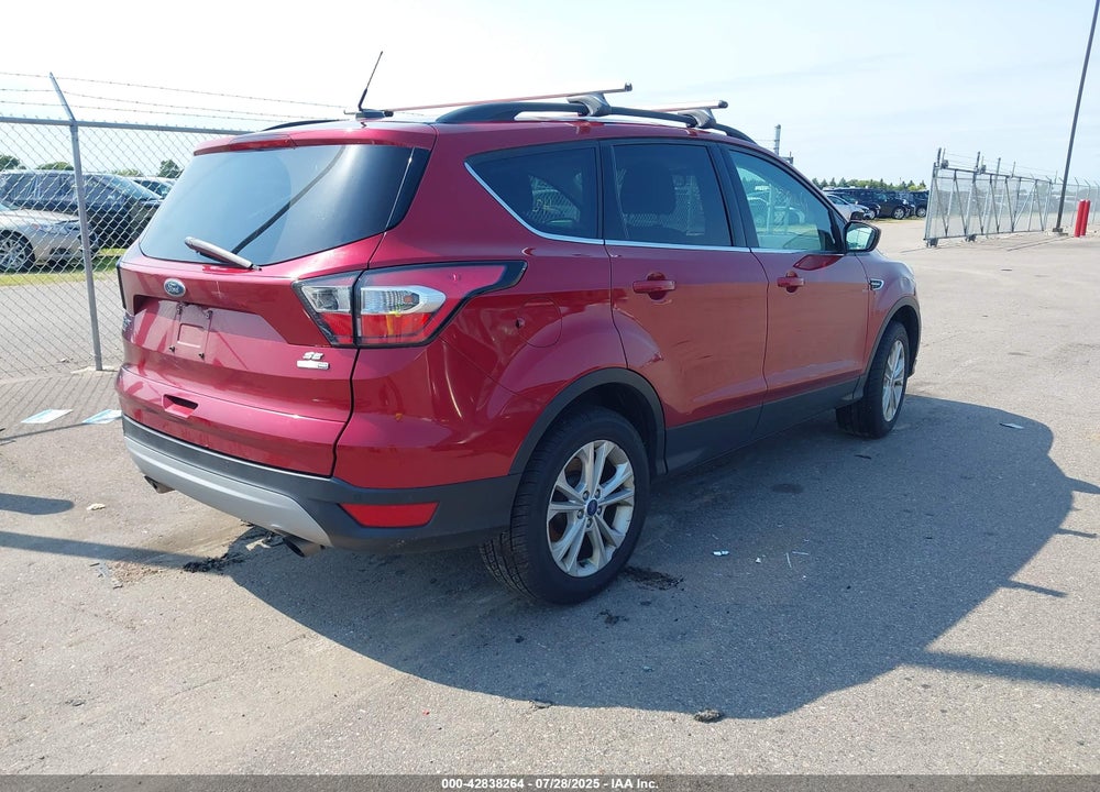 2017 FORD ESCAPE VIN: 1FMCU9G90HUC10771