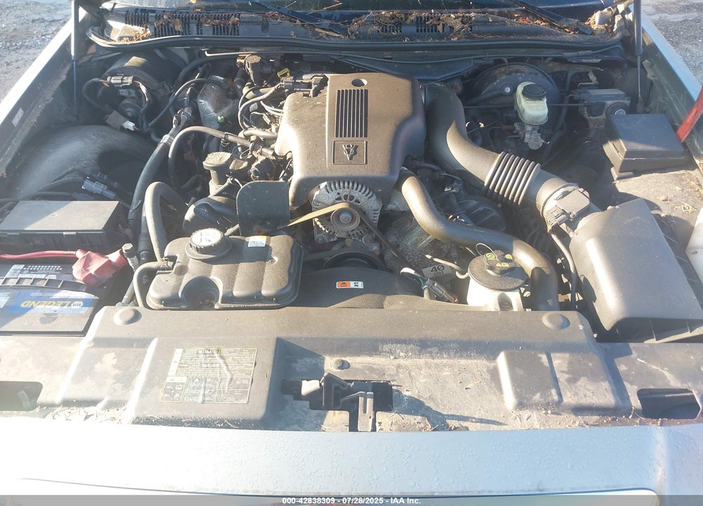 2004 MERCURY GRAND MARQUIS VIN: 2MEFM74W44X658948
