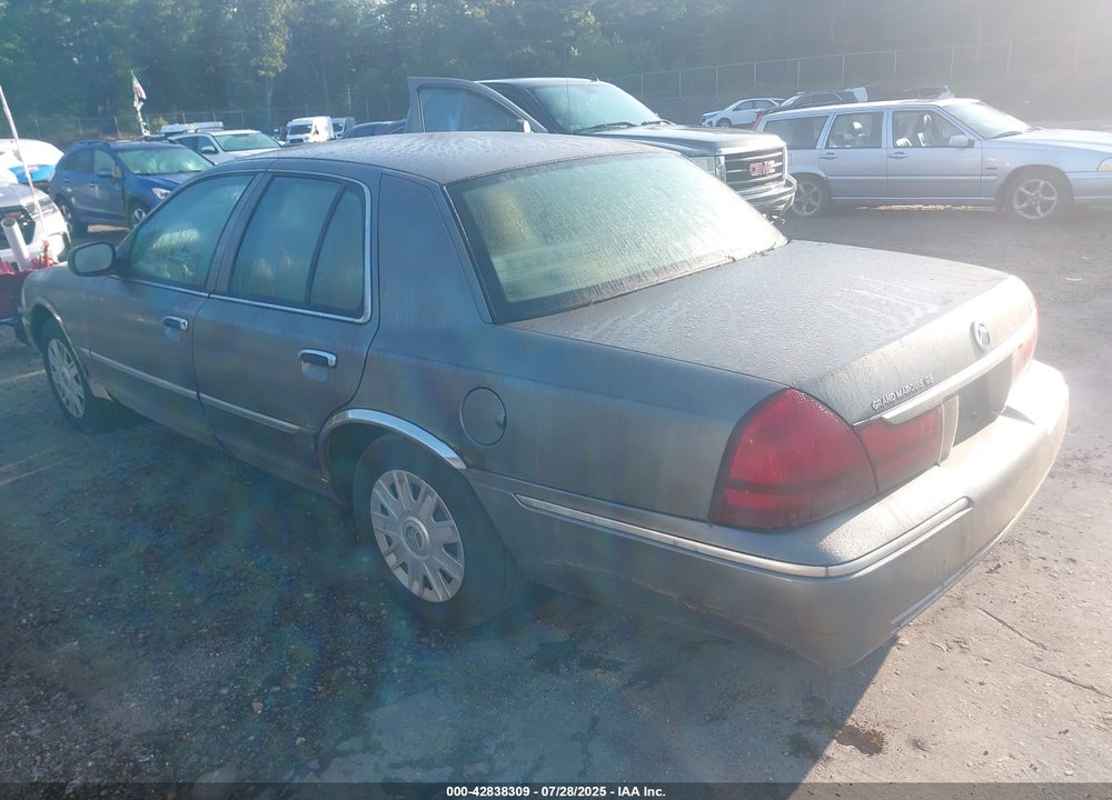 2004 MERCURY GRAND MARQUIS VIN: 2MEFM74W44X658948