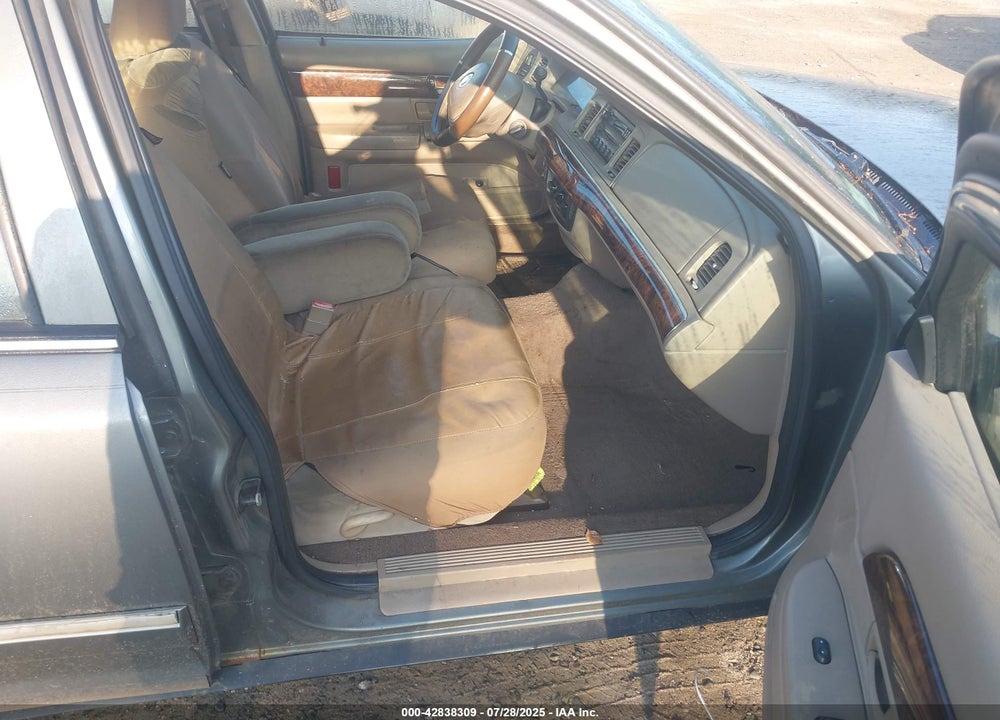 2004 MERCURY GRAND MARQUIS VIN: 2MEFM74W44X658948