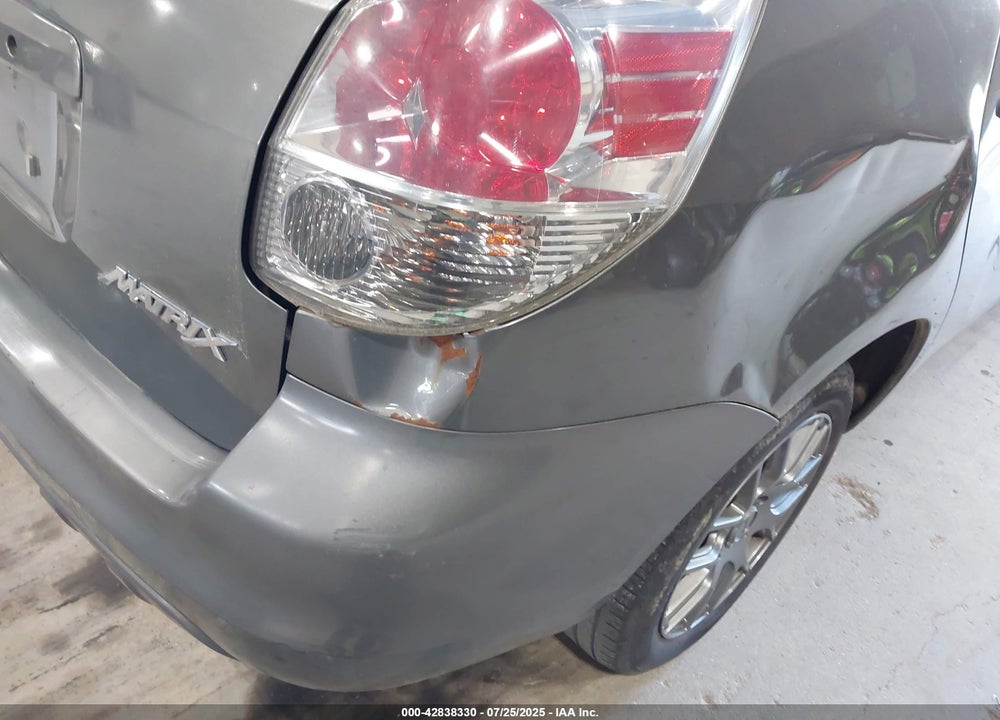 2008 TOYOTA MATRIX VIN: 2T1KR32E58C713017