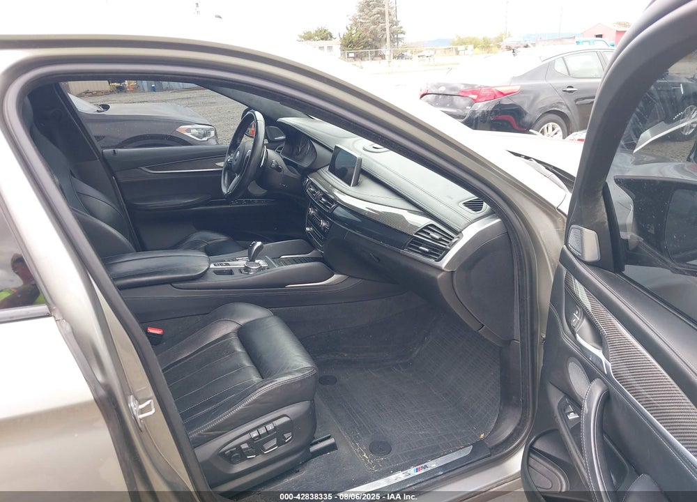 2016 BMW X6 M VIN: 5YMKW8C56G0R43041